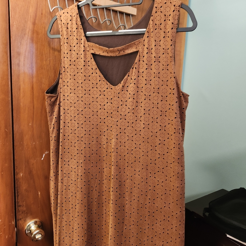 Muances sleeveless brown dress, sixe XL.